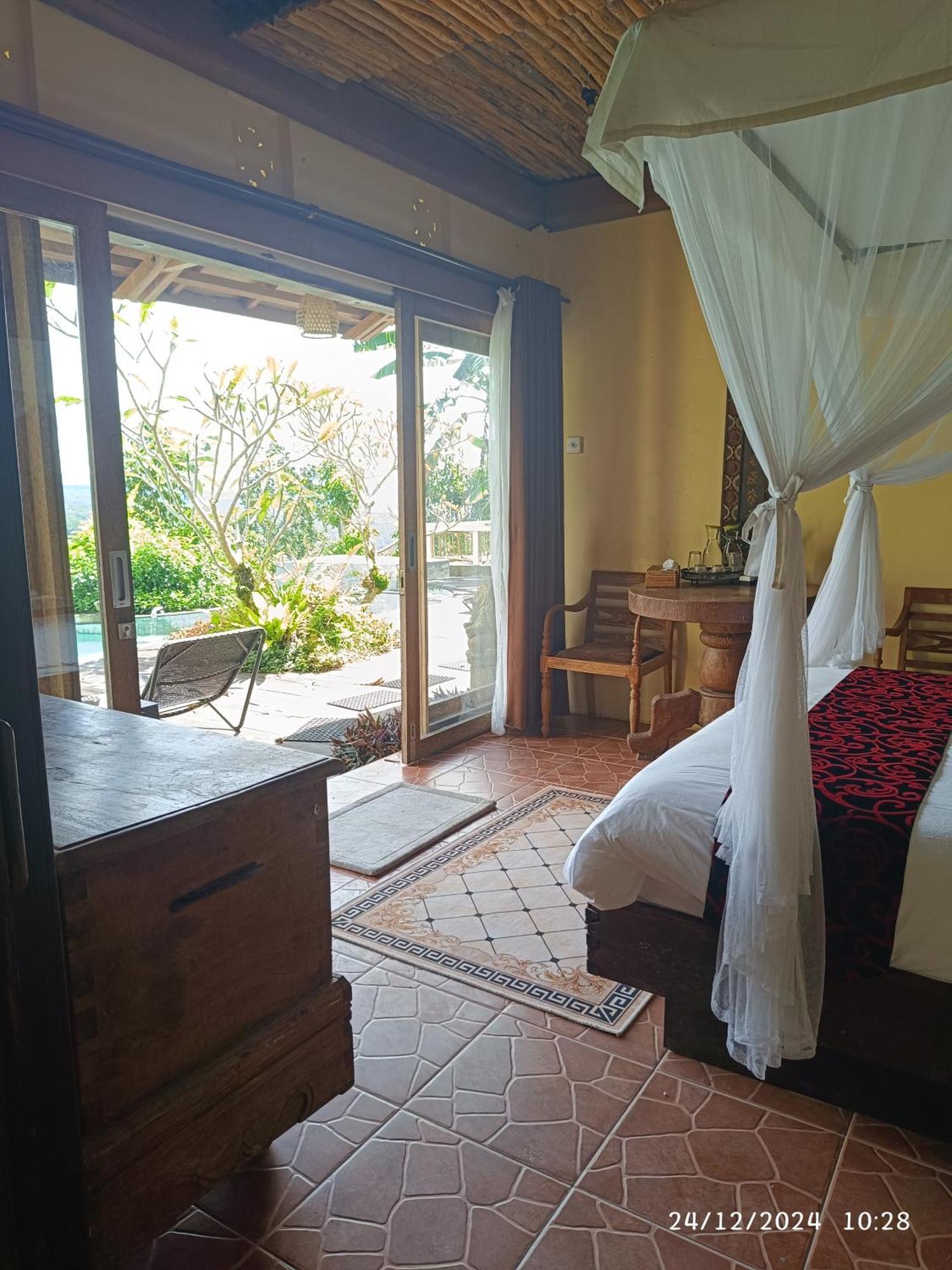 Dwan Tea Mountain Side Bed & Breakfast Jatiluwih Exterior photo