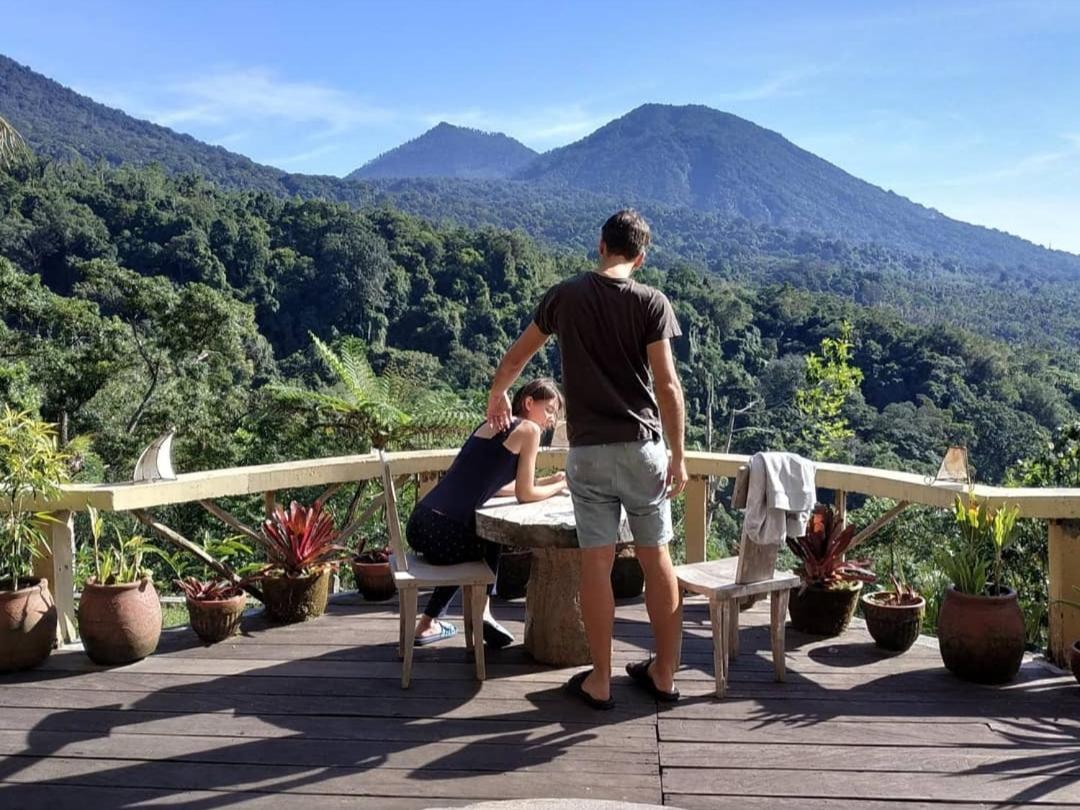 Dwan Tea Mountain Side Bed & Breakfast Jatiluwih Exterior photo